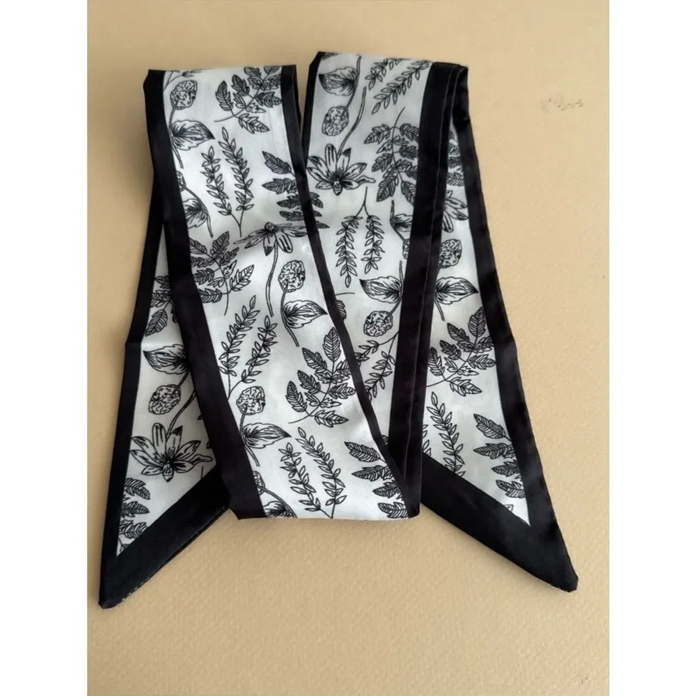 Flower scarf M1674